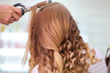 Hair Fall in Women: Cause and Treatment